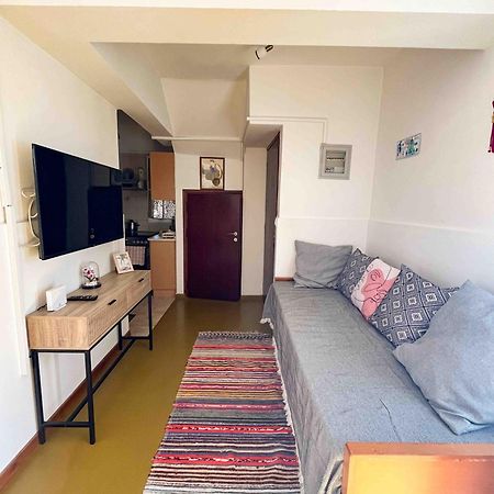 קוקארי Miltiadis Apartments מראה חיצוני תמונה